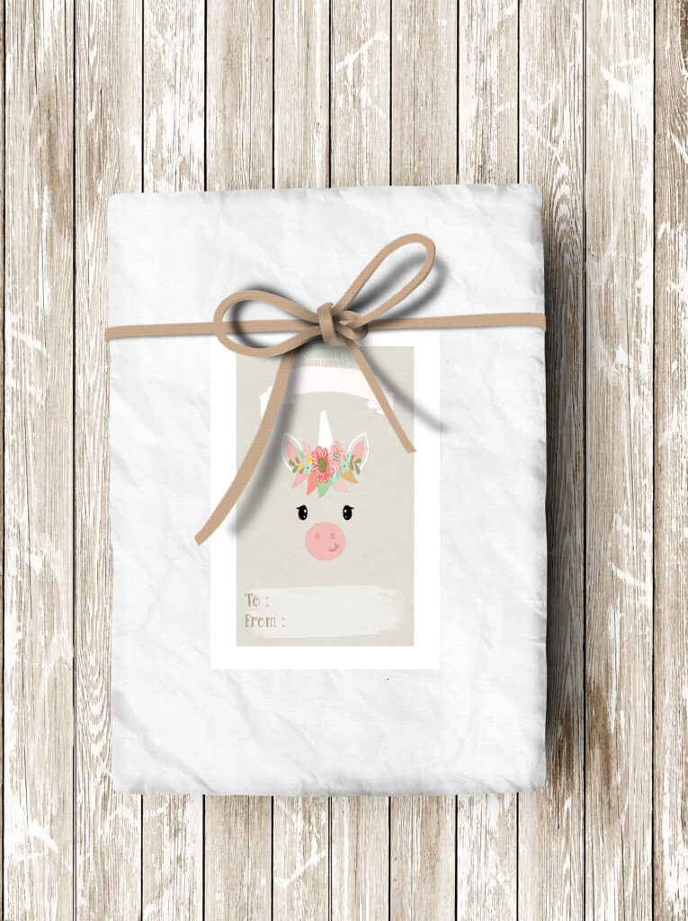 Design cards to girls